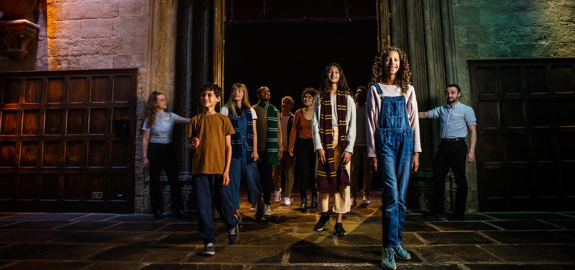 Kids enter in awe at Harry Potter set