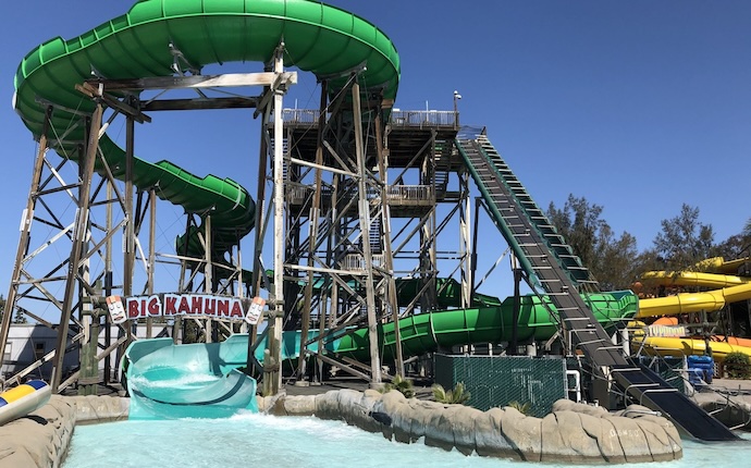 Six Flags Hurricane Harbor, Concord