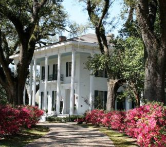 Touring Hank Aaron's childhood home in Mobile – Steven On The Move